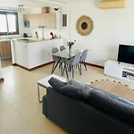 Serena Luxe Retreat In Apartamento Puerto Calero